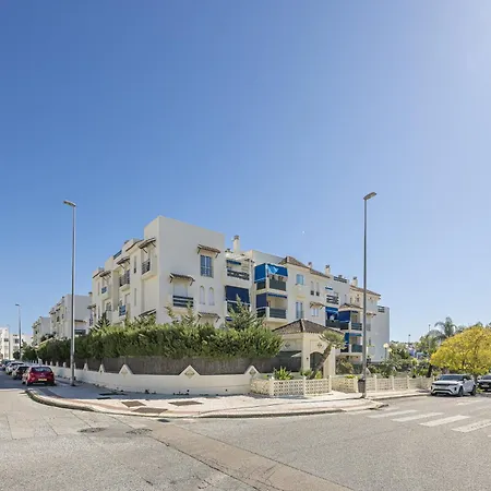 Escapada Premium Sol, Piscina Y Apartment