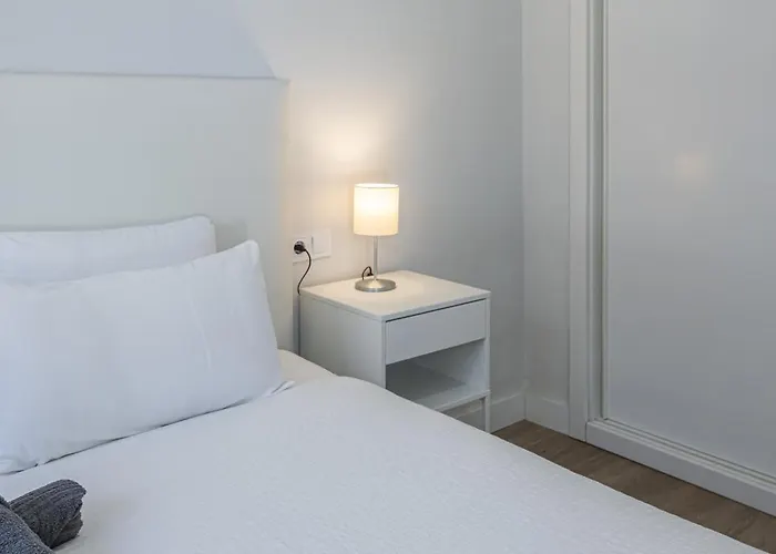 Escapada Premium Sol, Piscina Y Apartmán